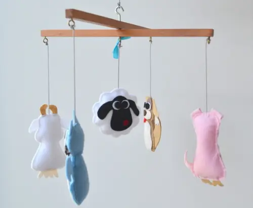 Móbile para berço - Animais domésticos