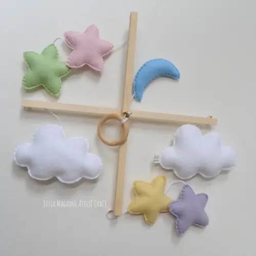 Móbile para berço - Nuvens, Estrelas e Lua