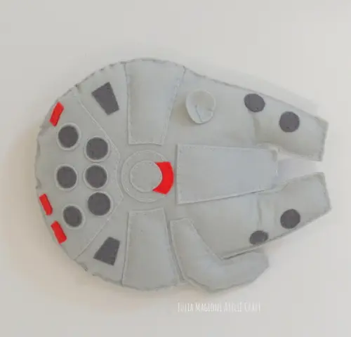 Nave Star Wars Millenium Falcon