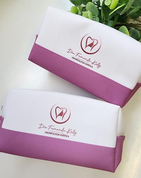 Necessaire Box com Logo