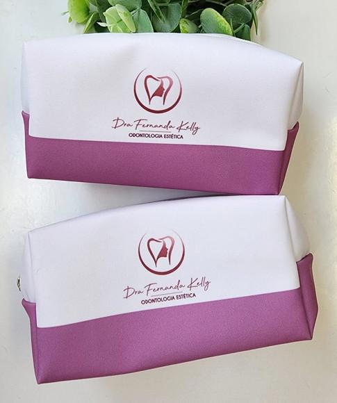 Necessaire Box com Logo