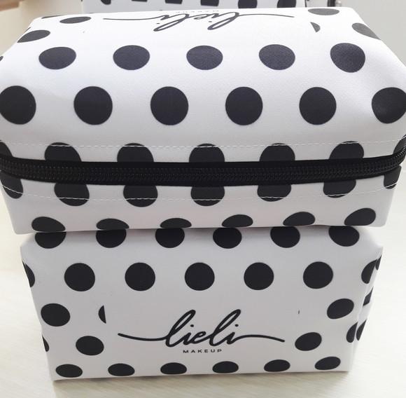 Necessaire Box com Logo