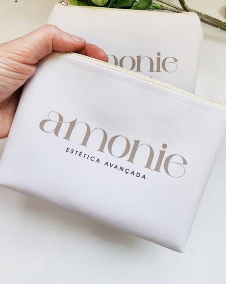 Necessaire com Logo