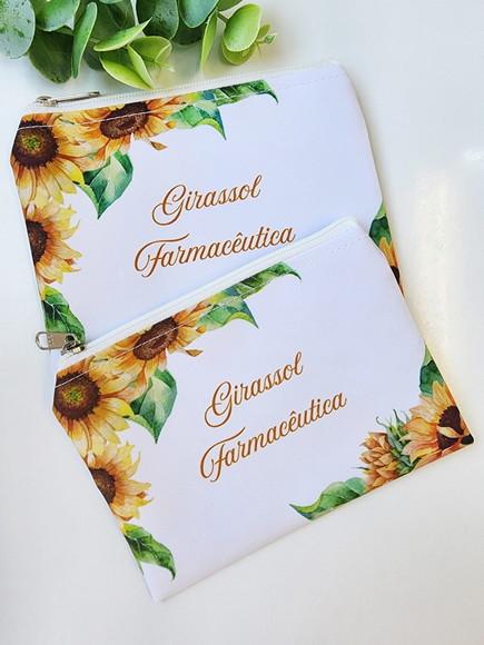Necessaire com Logo