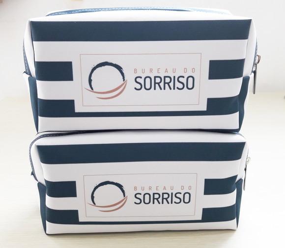 Necessaire Personalizada com Logo Box