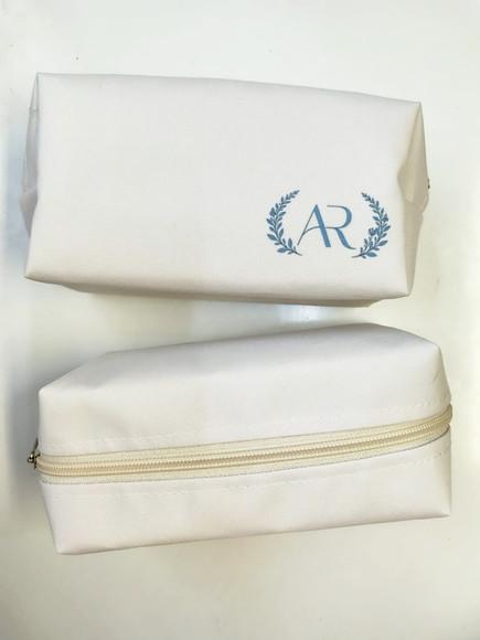 Necessaire Personalizada Off White