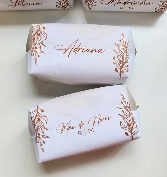 Necessaire Personalizada Off White
