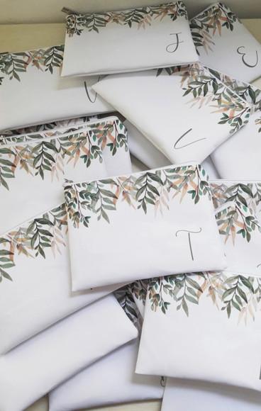 Necessaire Slim Folhagens com Pingente