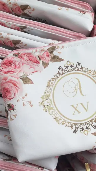 Necessaire Aniversário de Debutante 15 anos com forro