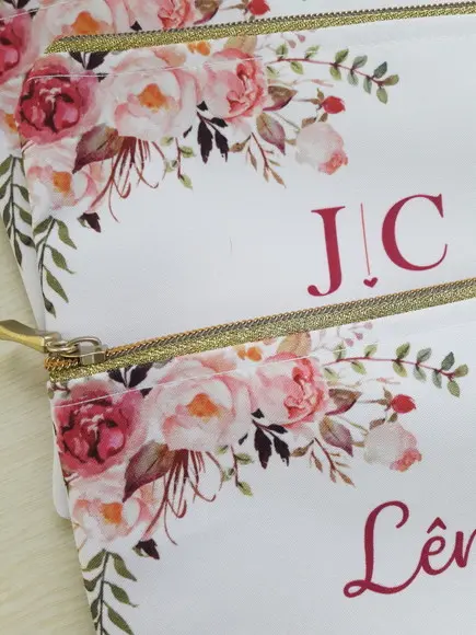 Necessaire Casamento Floral com Zíper Dourado Slim