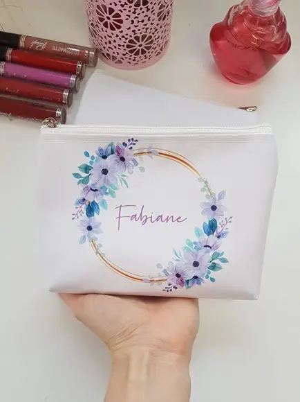 Necessaire Casamento Floral Tons Lilás com Fundo Branco