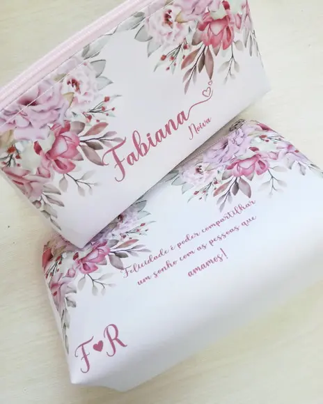 Necessaire Casamento Rosa Modelo Trapézio
