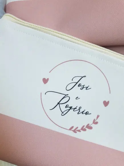 Necessaire Casamento Rose com Fundo Creme