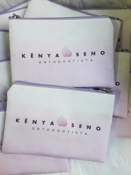 Necessaire com Logo Odontologia