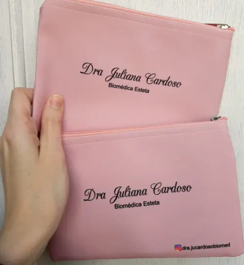 Necessaire com Logo