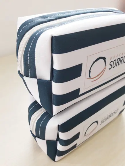 Necessaire Personalizada com Logo