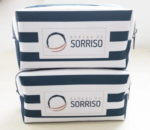 Necessaire Personalizada com Logo Box