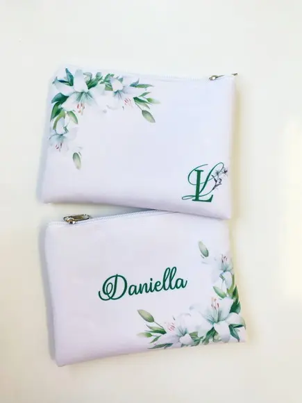 Necessaire Personalizada Flores Brancas Casamento