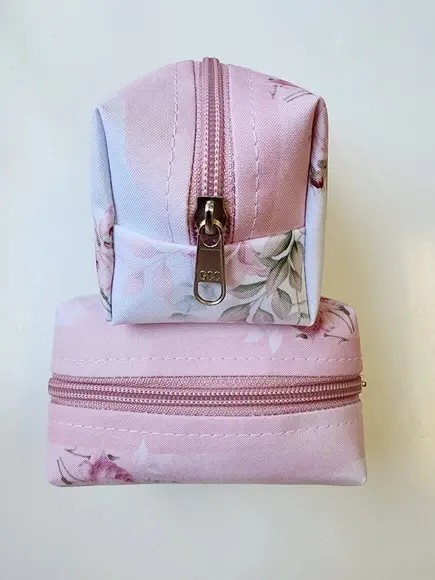 Necessaire Personalizada Rose Floral