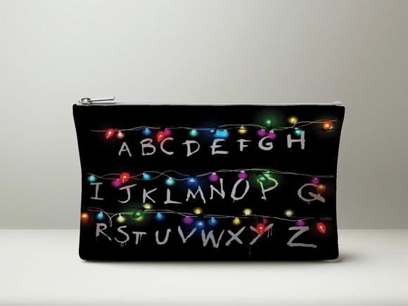 Necessaire Stranger Things