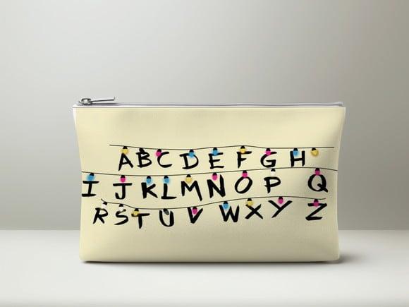 Necessaire Stranger Things