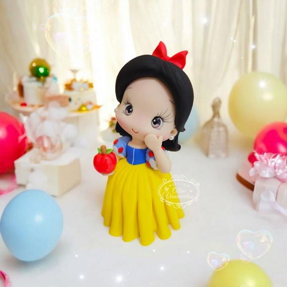 Peça Decorativa Branca de Neve em Biscuit