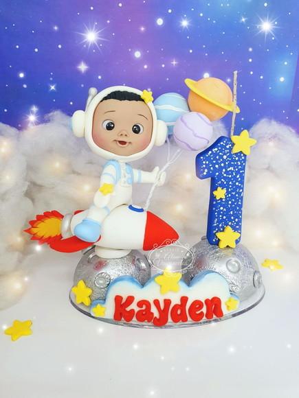 Topo de Bolo Astronauta Personalizado em Biscuit