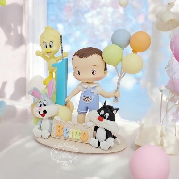 Topo de Bolo Baby Looney Tunes em Biscuit