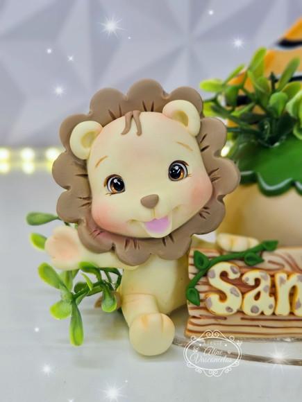 Topo de Bolo com Vela Tema Safari em Biscuit