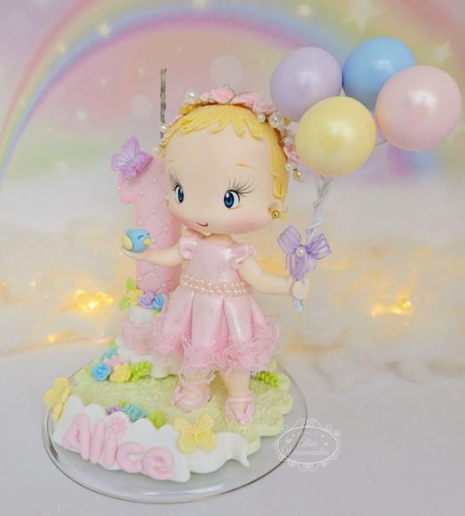 Topo de Bolo Personalizado Jardim Encantado em Biscuit