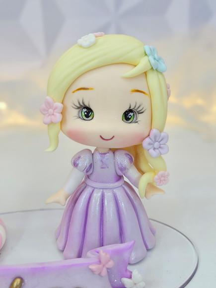 Topo de Bolo Rapunzel (personalizada ) em Biscuit