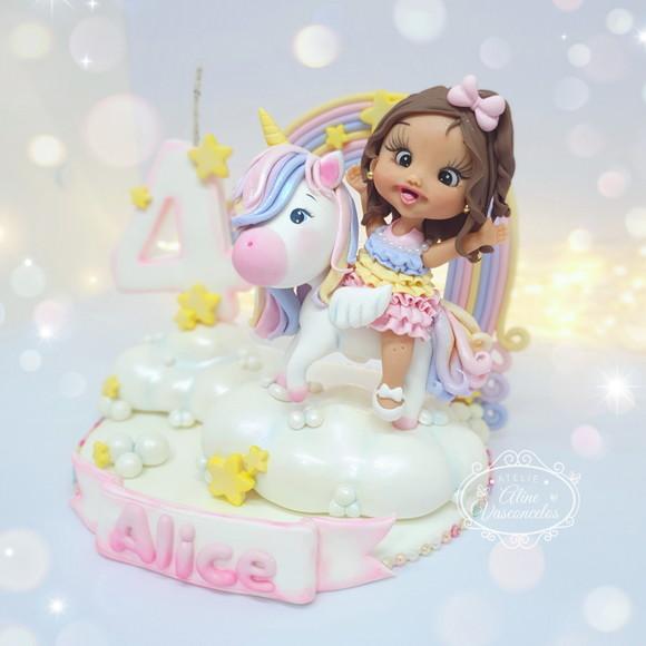 Topo de Bolo Unicórnio Personalizado em Biscuit