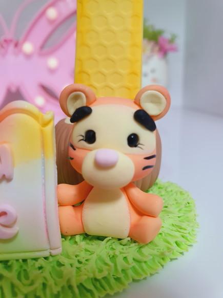 Topo de Bolo Ursinho Pooh Personalizado em Biscuit