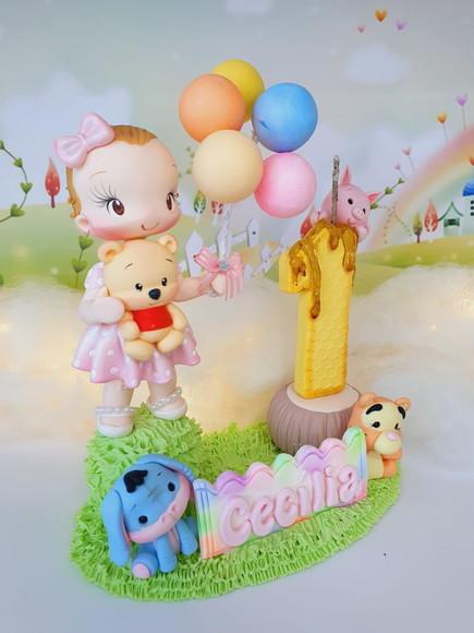 Topo de Bolo Ursinho Pooh Personalizado em Biscuit