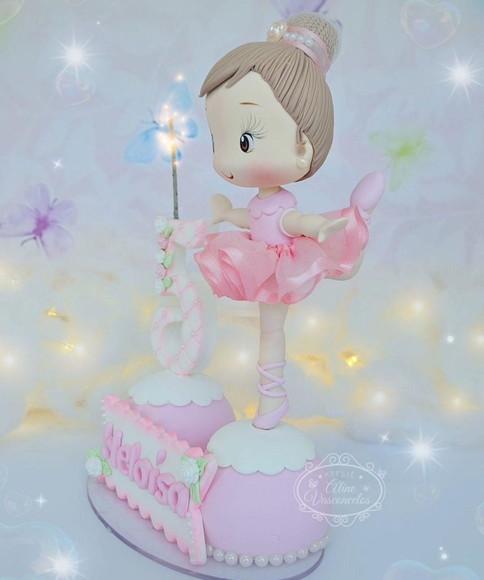 Topo de Bolo/vela Bailarina Personalizada em Biscuit