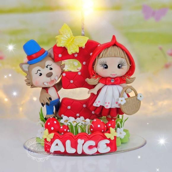 Vela Chapeuzinho Vermelho Personalizada e Lobo Mau Biscuit
