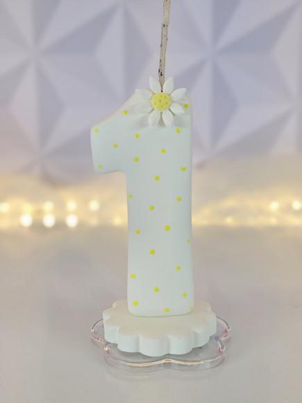 Vela de Aniversário Jardim das Margaridas em Biscuit