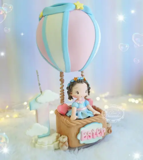 Topo de Bolo Balão Ar Quente Personalizado em Biscuit