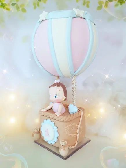 Topo de Bolo Balão Ar Quente Personalizado em Biscuit