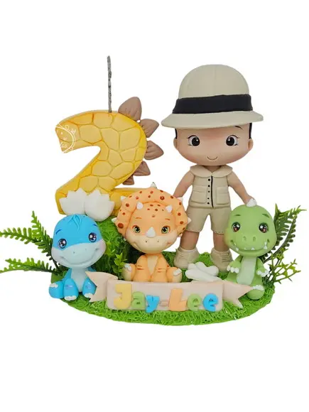 Topo de Bolo Dinossauro Baby em Biscuit