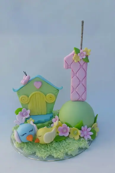 Topo de Bolo Jardim Personalizado em Biscuit