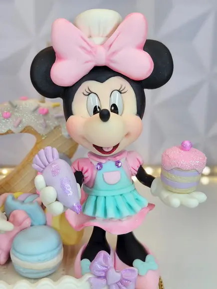 Topo de Bolo Minnie e Margarida Confeiteiras em Biscuit
