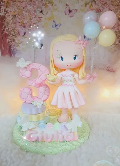 Topo de Bolo Personalizado Jardim Encantado em Biscuit
