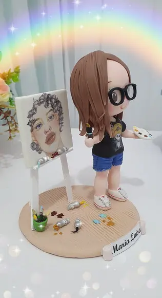Topo de Bolo Pintora/artista Personalizada em Biscuit