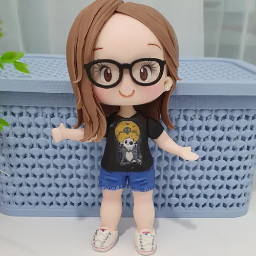 Topo de Bolo Pintora/artista Personalizada em Biscuit