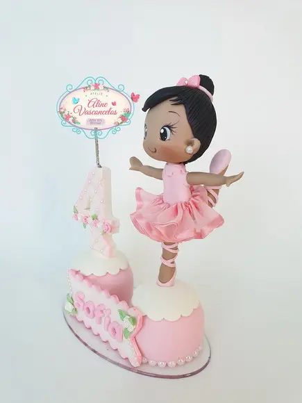 Topo de Bolo/vela Bailarina Personalizada em Biscuit