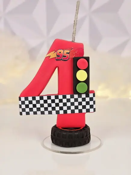 Vela Aniversario Tema Carros em Biscuit