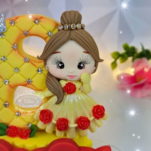 Vela de Aniversário Bela (bela e a Fera) em Biscuit