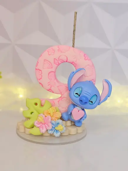 Vela de Aniversário Stitch em Biscuit