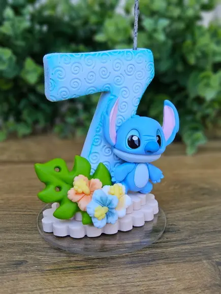 Vela de Aniversário Stitch em Biscuit